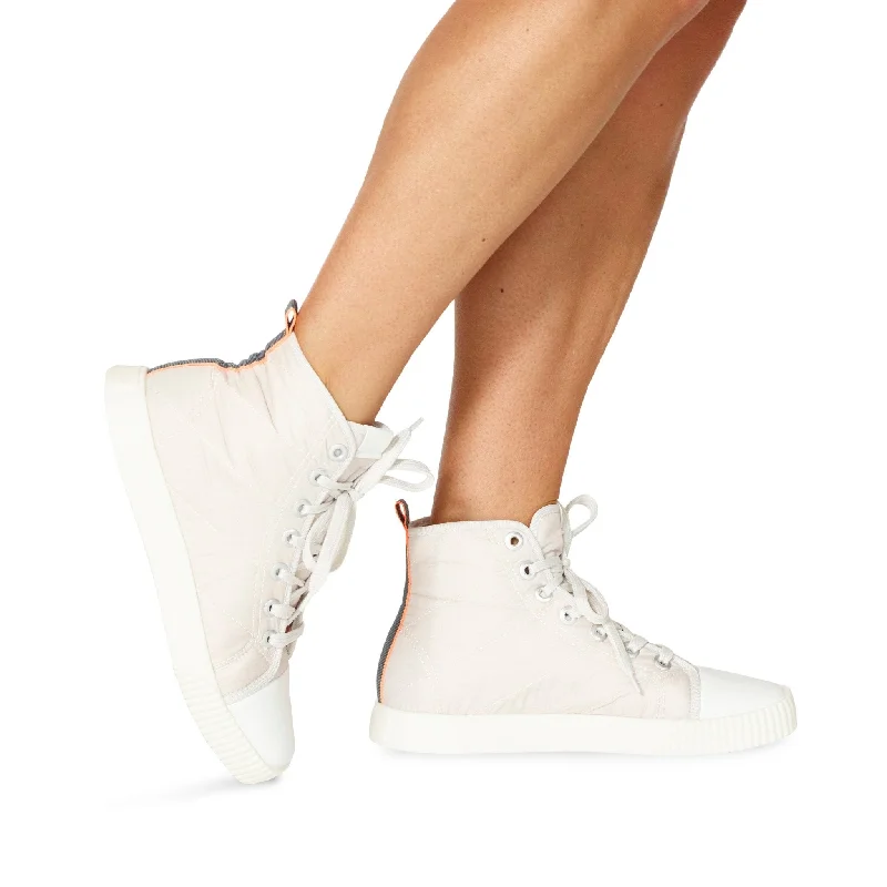 Kaila Lightweight Tennis Sneaker Look  