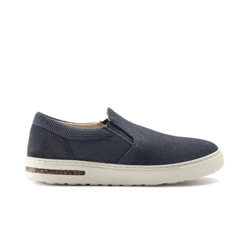 Birkenstock Women's Oswego - Midnight Canvas/Suede Performance Running Sneaker Look Birkenstock Women's Oswego - Midnight Canvas/Suede Performance Running Sneaker Look