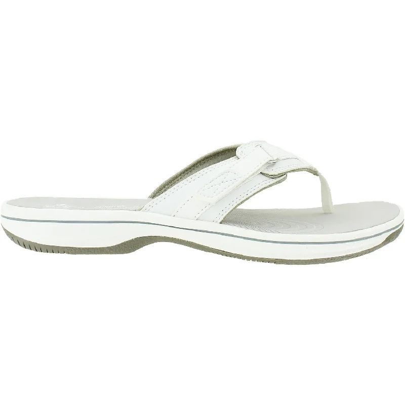 Women's Clarks Cloudsteppers Breeze Sea White Synthetic Glow - in - the - Dark Shoe Design  