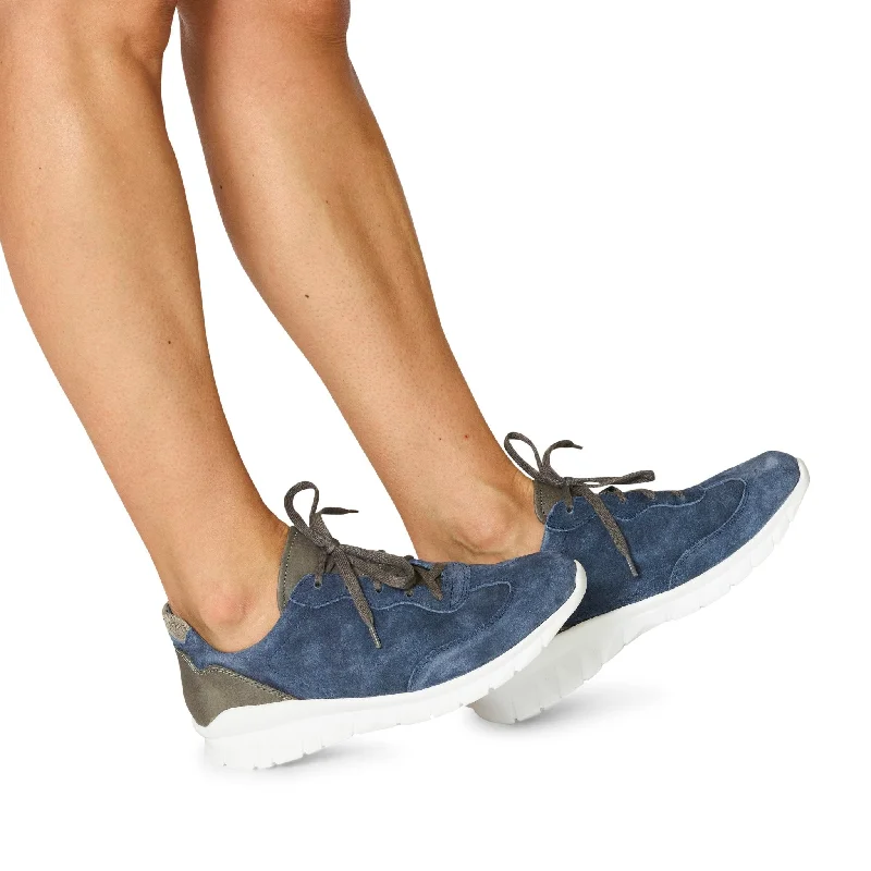 Infinity Skateboarding Sneaker Style  