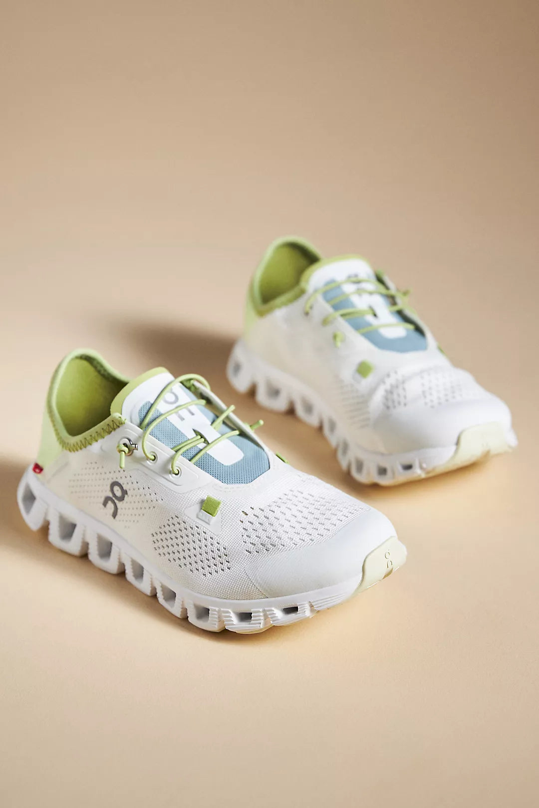 CLOUD5 COAST WOMEN IVORY/ACACIA Minimalist Sneaker Style  