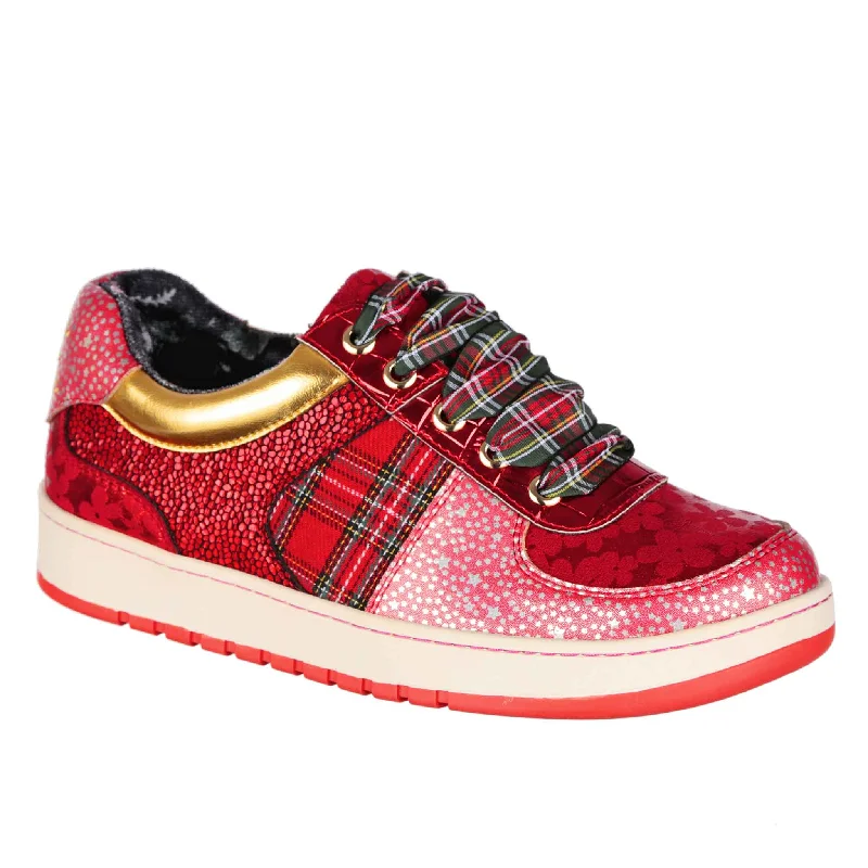 Starbright Streamer Retro Basketball Sneaker Design  