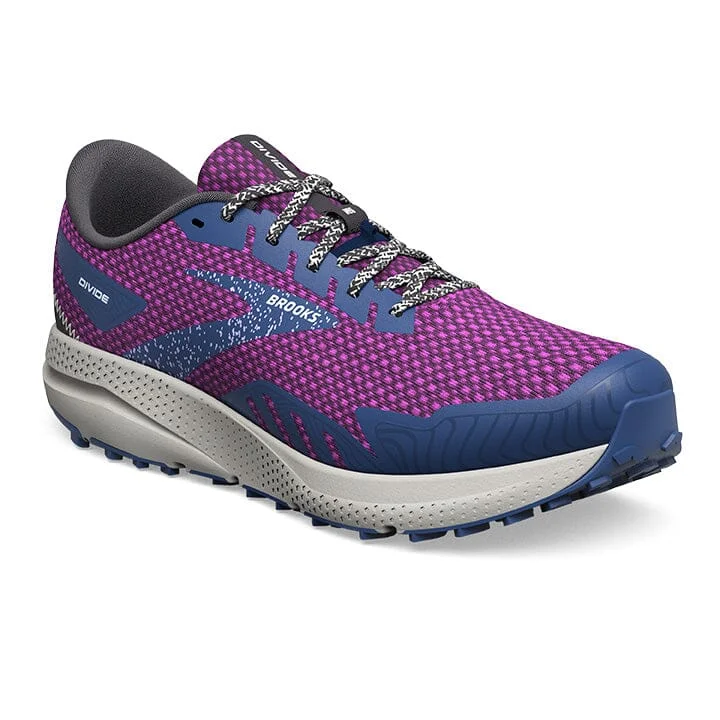 BROOKS DIVIDE 4 WOMEN'S - FINAL SALE! Quilted Shoe Design  