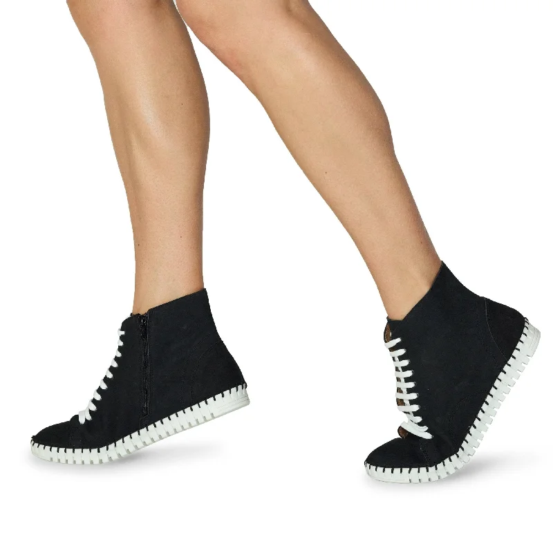 Micola Metallic Trim Shoe Design  