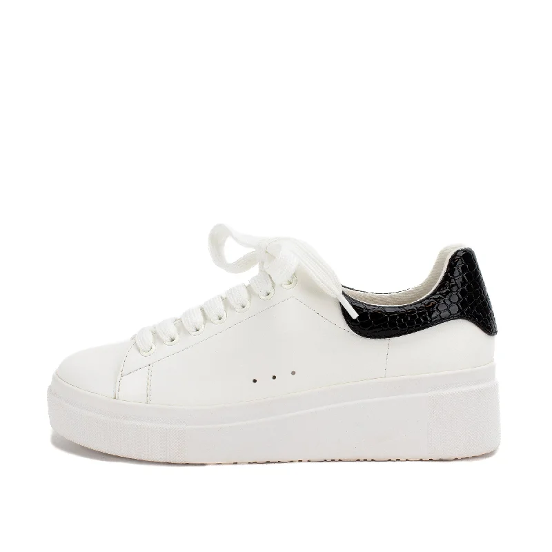 Evodia Lace-up Sneaker Athleisure Derby Style  