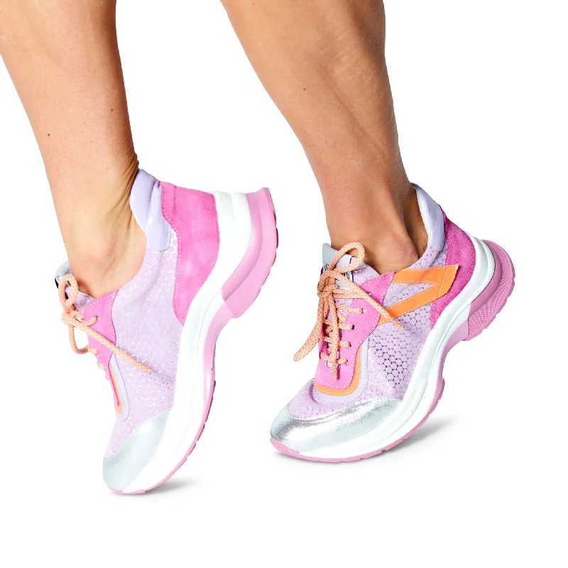 Teddy Metallic Trim Shoe Design  