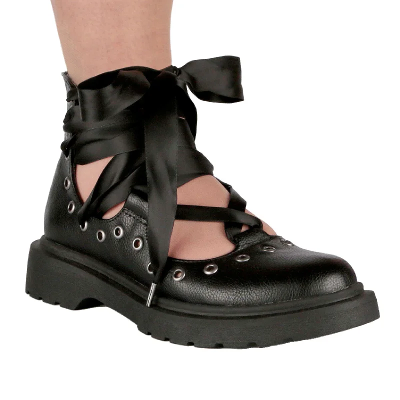 Tres Bien Single - Buckle Monk Look  