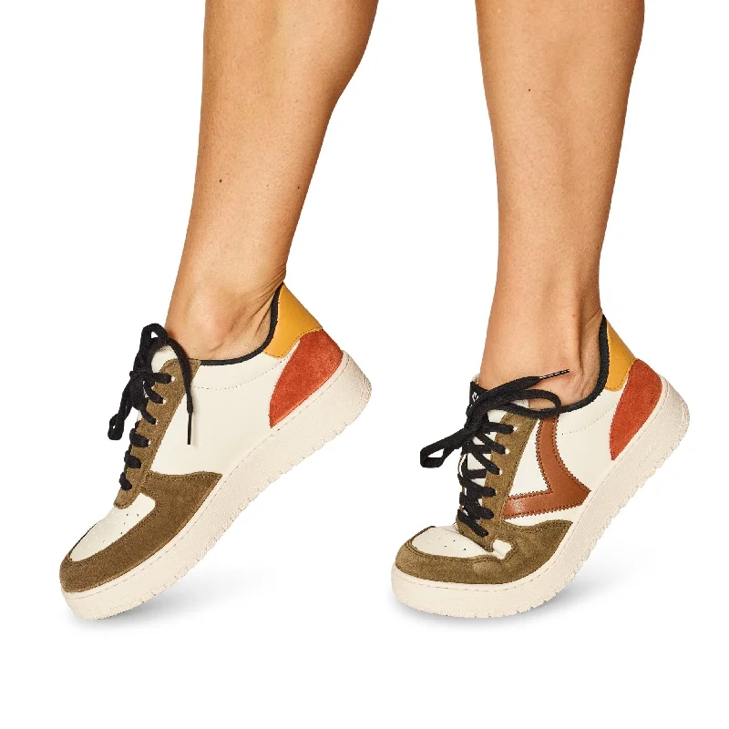 Kaki (white brown)