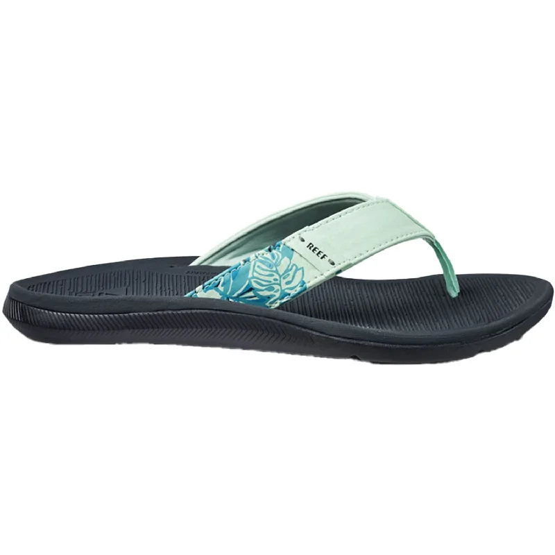 Women's Reef Santa Ana Frosty Synthetic Desert Boot Utility Style  