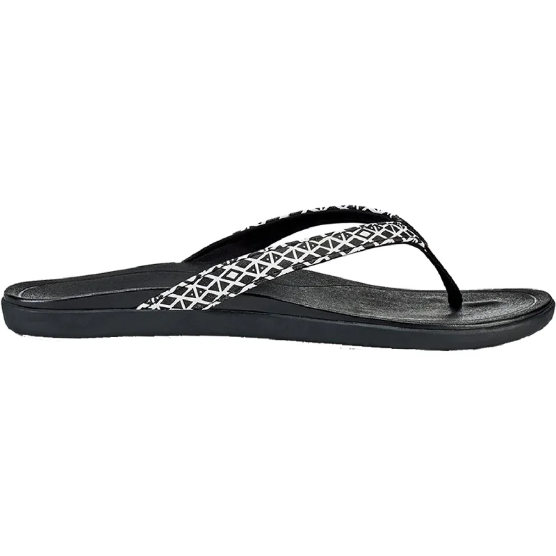 Women's OluKai Ho'opio Black Kapa Synthetic Monochromatic Shoe Look  