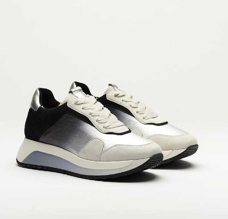 CAPRI BLACK DEGRADE Distressed Leather Shoe Style  