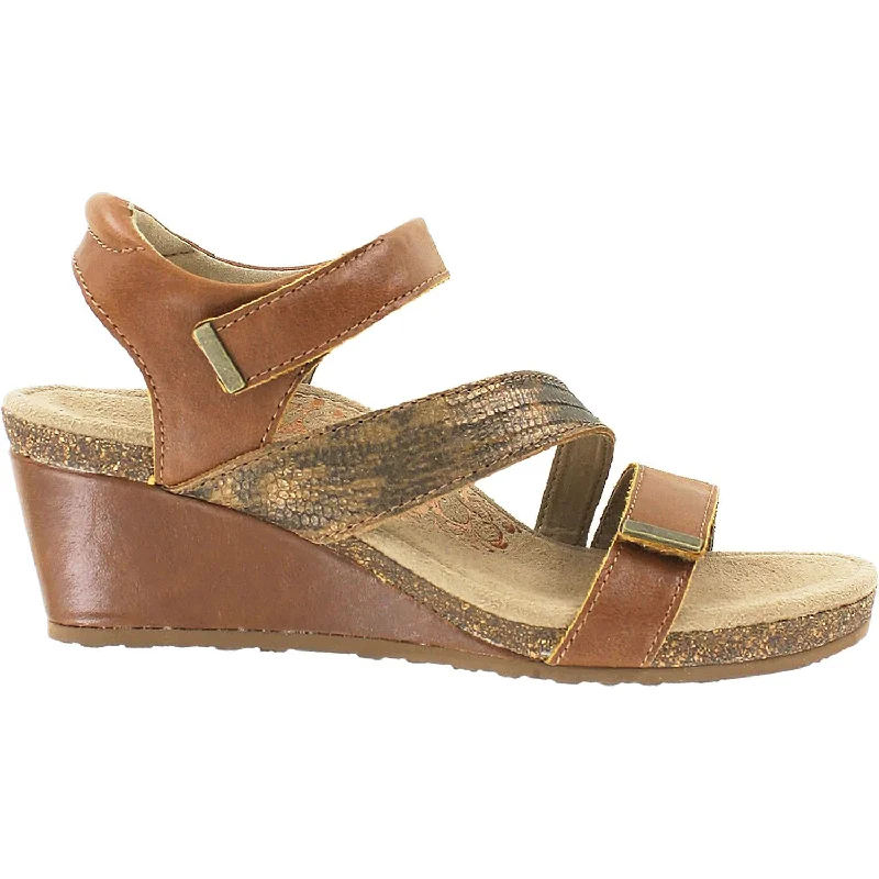 Women's Aetrex Brynn Cognac Leather Glow - in - the - Dark Shoe Design  