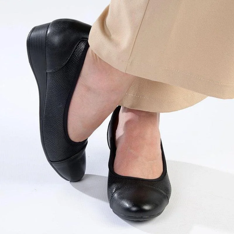 Hush Puppies Rishelle Wedge - Black Reptile Distressed Leather Shoe Style  
