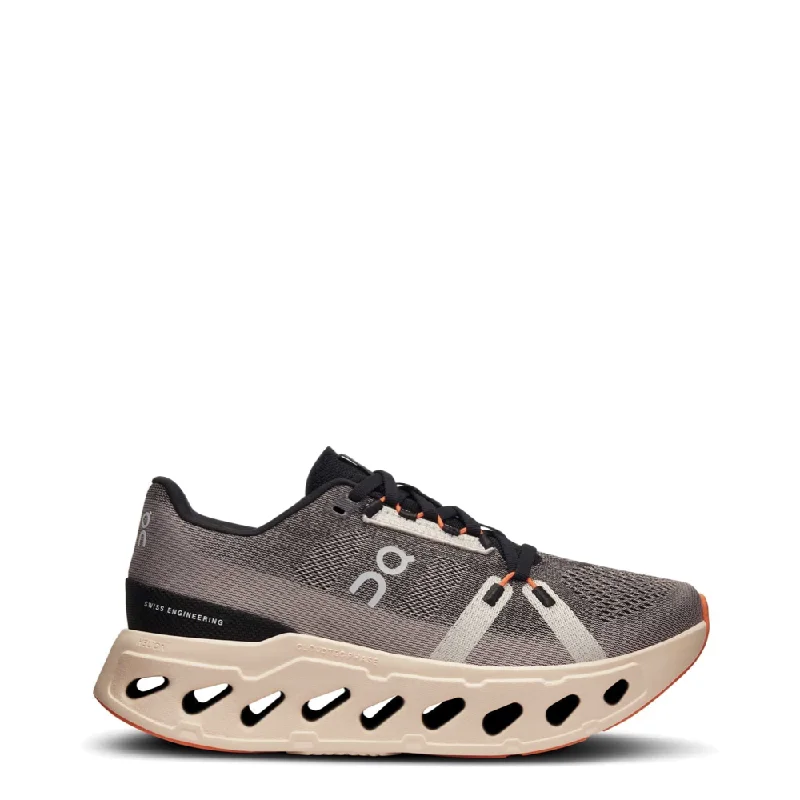 On Women's Cloudeclipse Sneakers in Fade/Sand Buckle -