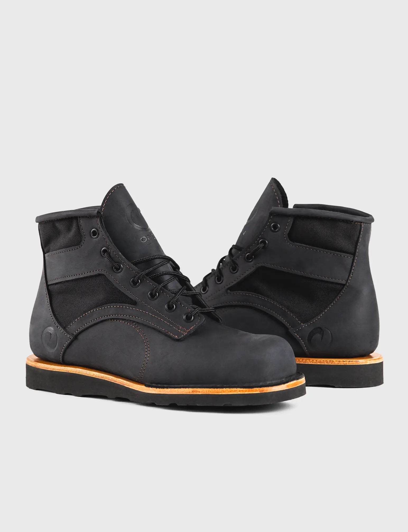 THE CORONADO 6 INCH HYBRID BOOT - CHRISTY BLACK - GRADED QUALITY Combat - Inspired Military Boot Look THE CORONADO 6 INCH HYBRID BOOT - CHRISTY BLACK - GRADED QUALITY Combat - Inspired Military Boot Look