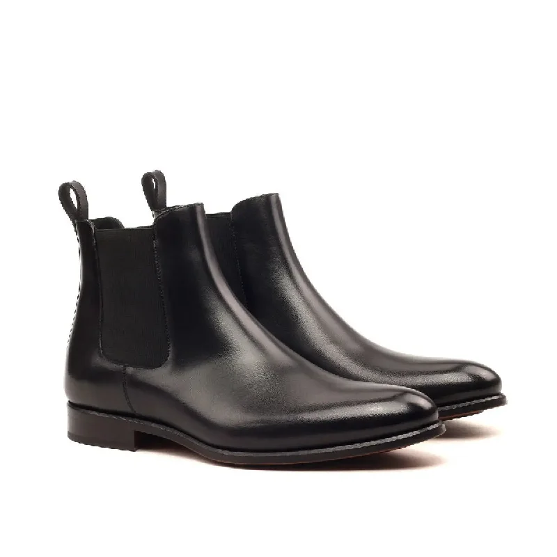 DapperFam Monza in Black Men's Italian Leather Chelsea Boot Ankle - High Military Boot Style DapperFam Monza in Black Men's Italian Leather Chelsea Boot Ankle - High Military Boot Style