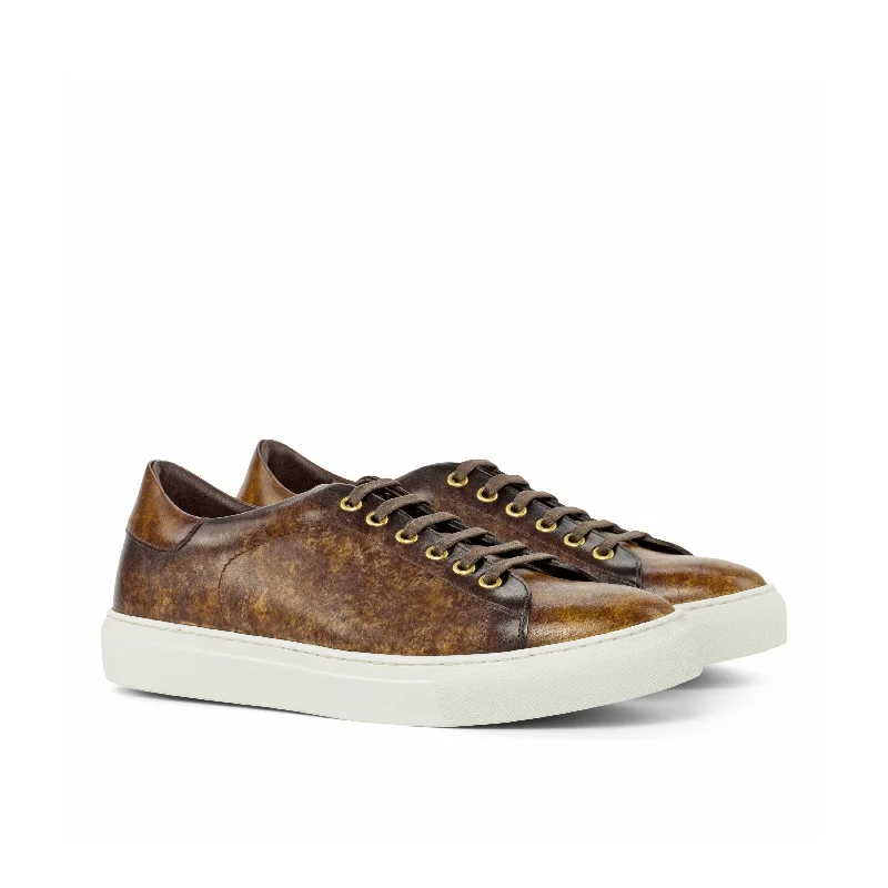 DapperFam Rivale in Brown Men's Hand-Painted Italian Leather Trainer Tailored Oxford Style 