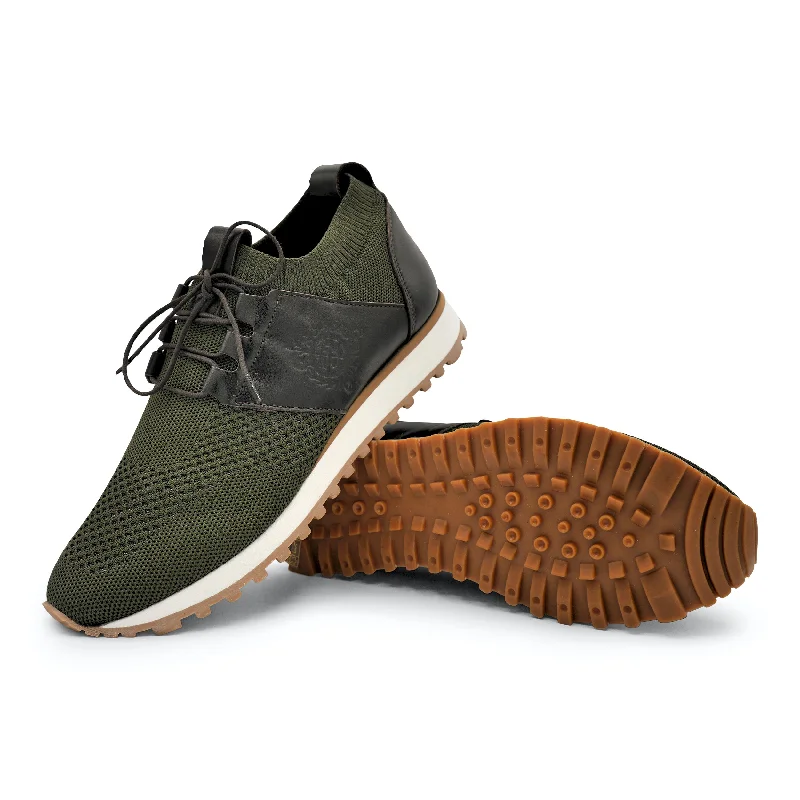 6039 - Green Skateboarding Sneaker Style  