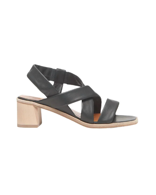 Jade Heeled Sandal In Black Leather Memory - Foam Slipper Look  