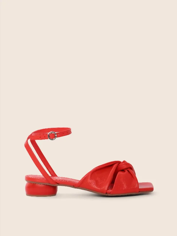 Mataro Lipstick Sandal Inflatable Shoe Look 