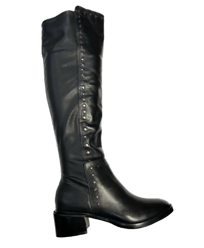Sleek Over-The-Knee Boot In Noir Vintage Calf Wingtip Oxford Design 