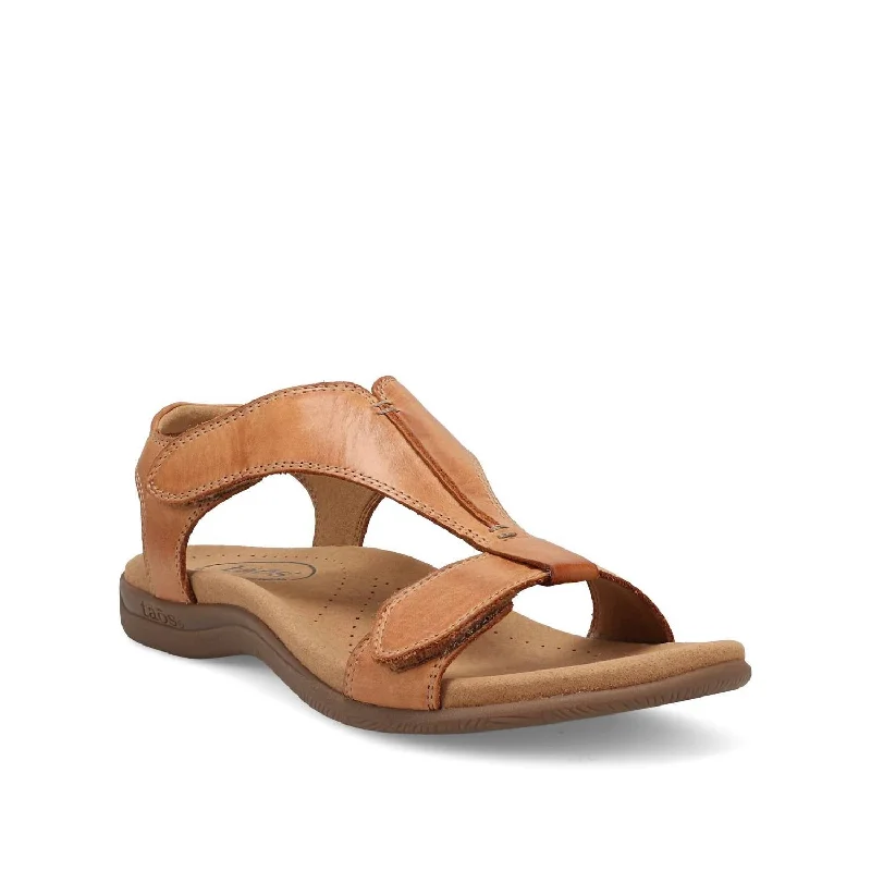 Women's The Show Sandal In Caramel Performance Running Sneaker Look  